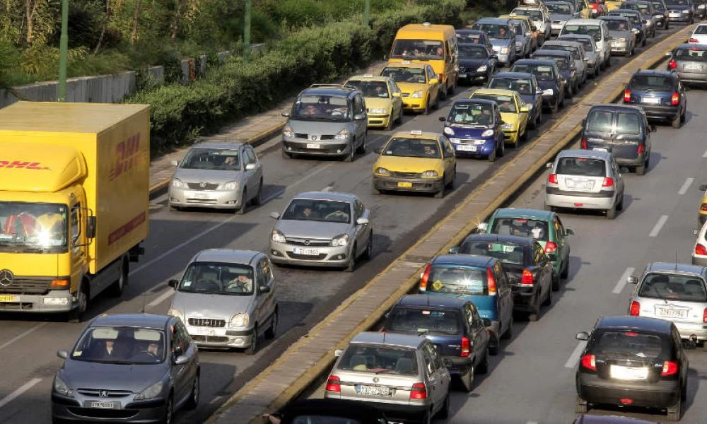 Τέλη κυκλοφορίας: Λήγει αύριο η προθεσμία – Πώς θα τα πληρώσετε